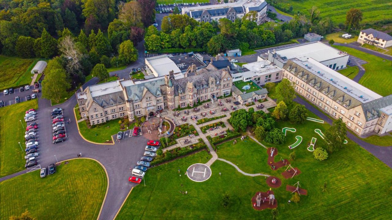 Breaffy House Hotel And Spa คาสเซิลบาร์ ภายนอก รูปภาพ