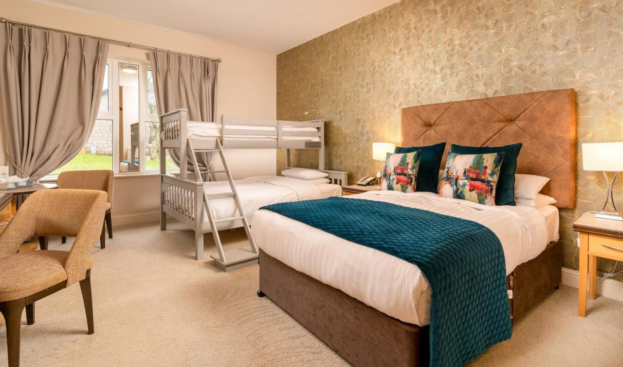 Breaffy House Hotel And Spa คาสเซิลบาร์ ภายนอก รูปภาพ