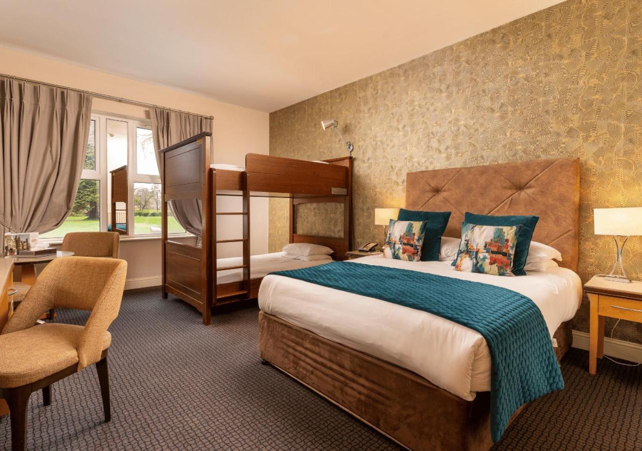 Breaffy House Hotel And Spa คาสเซิลบาร์ ภายนอก รูปภาพ