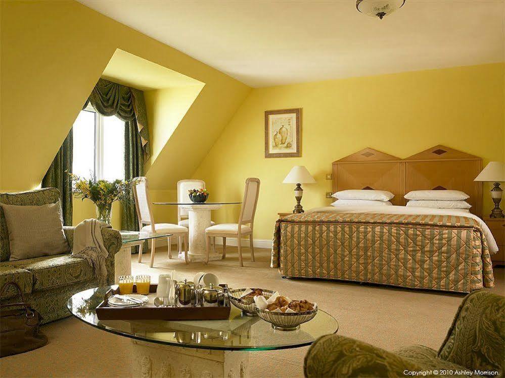 Breaffy House Hotel And Spa คาสเซิลบาร์ ภายนอก รูปภาพ