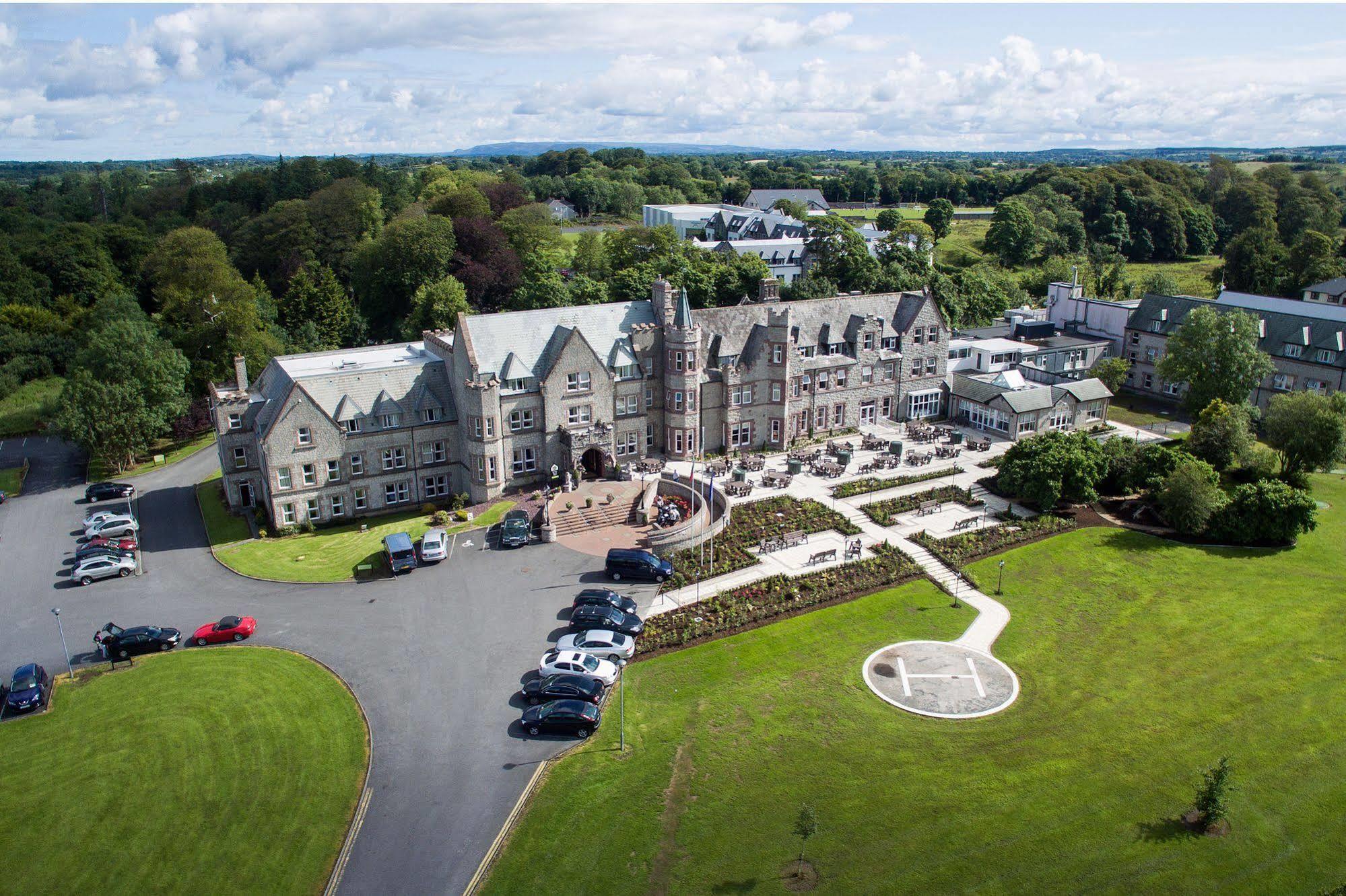 Breaffy House Hotel And Spa คาสเซิลบาร์ ภายนอก รูปภาพ